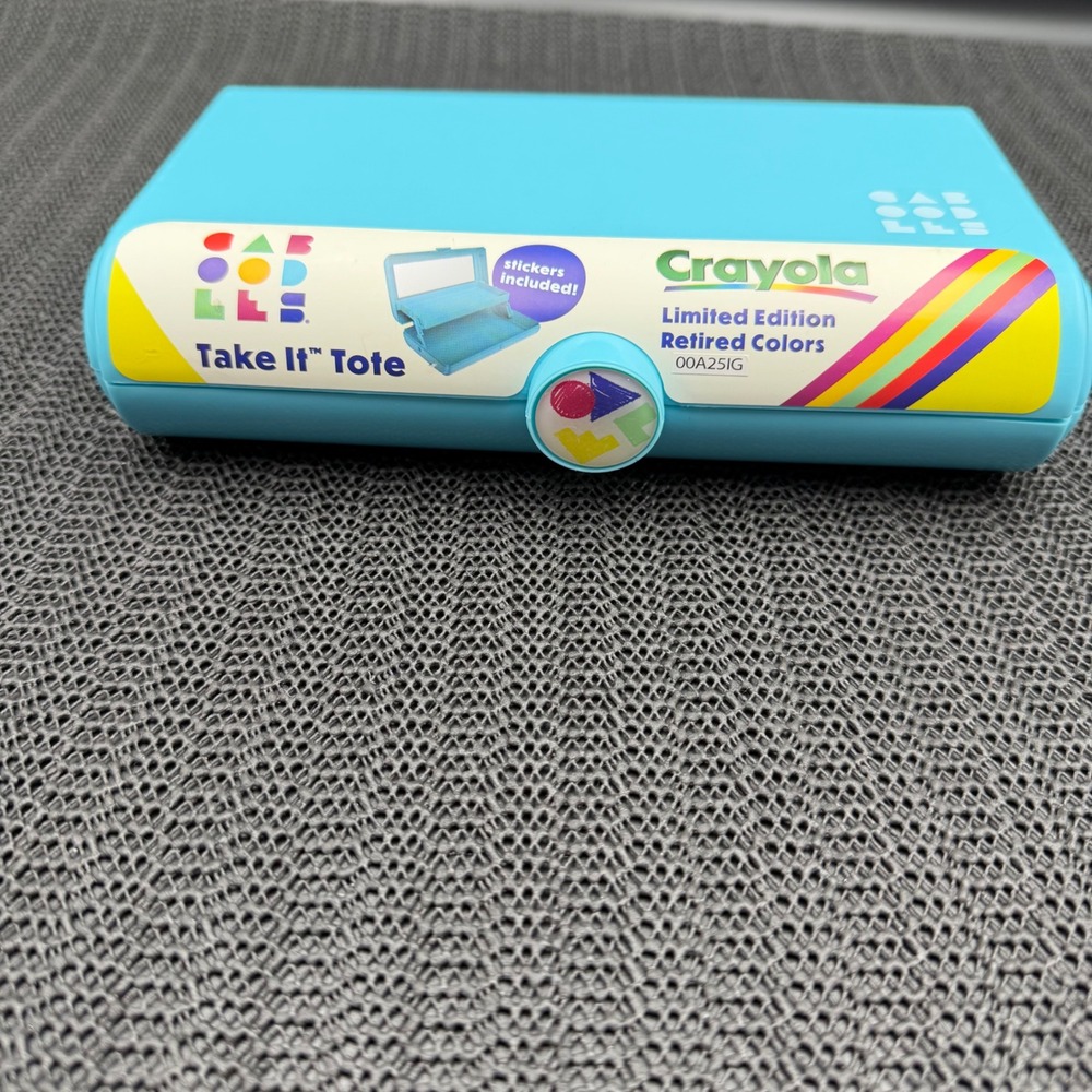 Caboodles Crayola Take It Tote Limited Edition Retired Colors Blue pencil Case